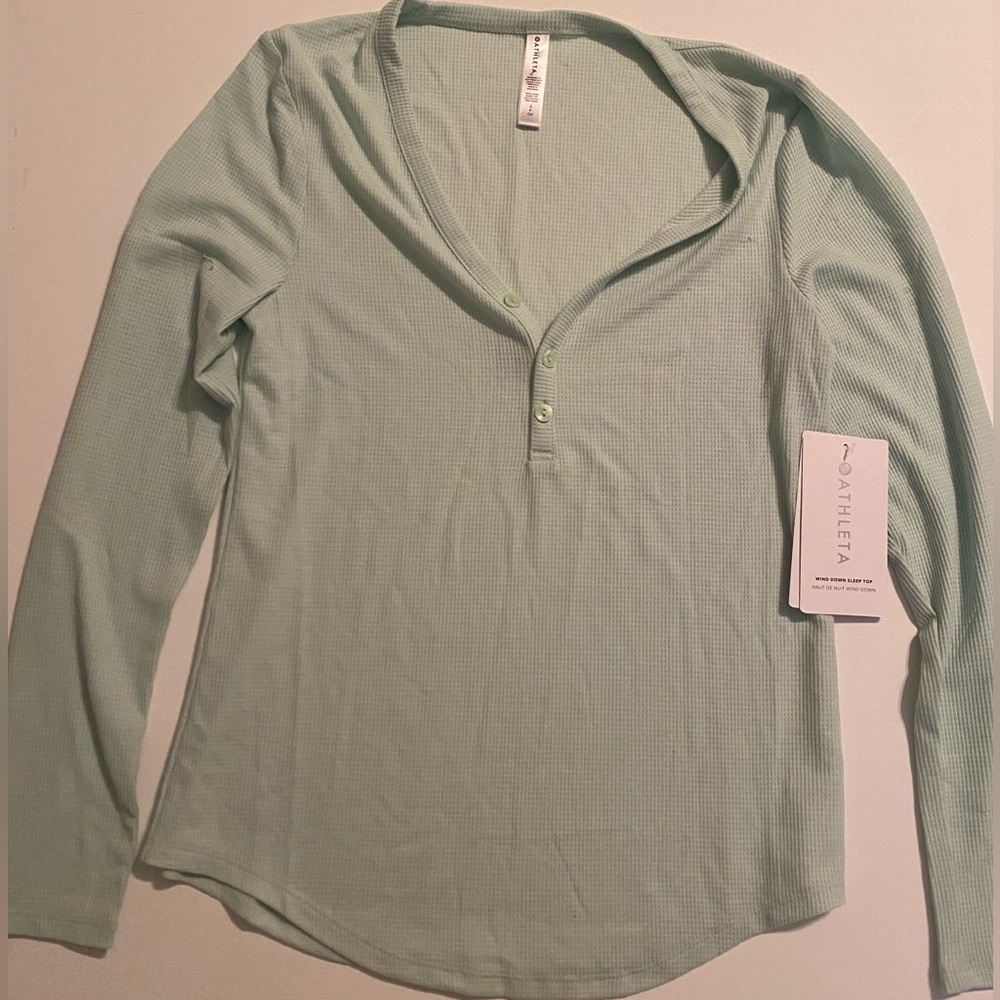 Athleta wind down sleep top NWT